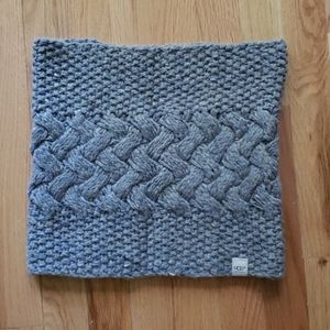Ugg Knit Infinity Scarf